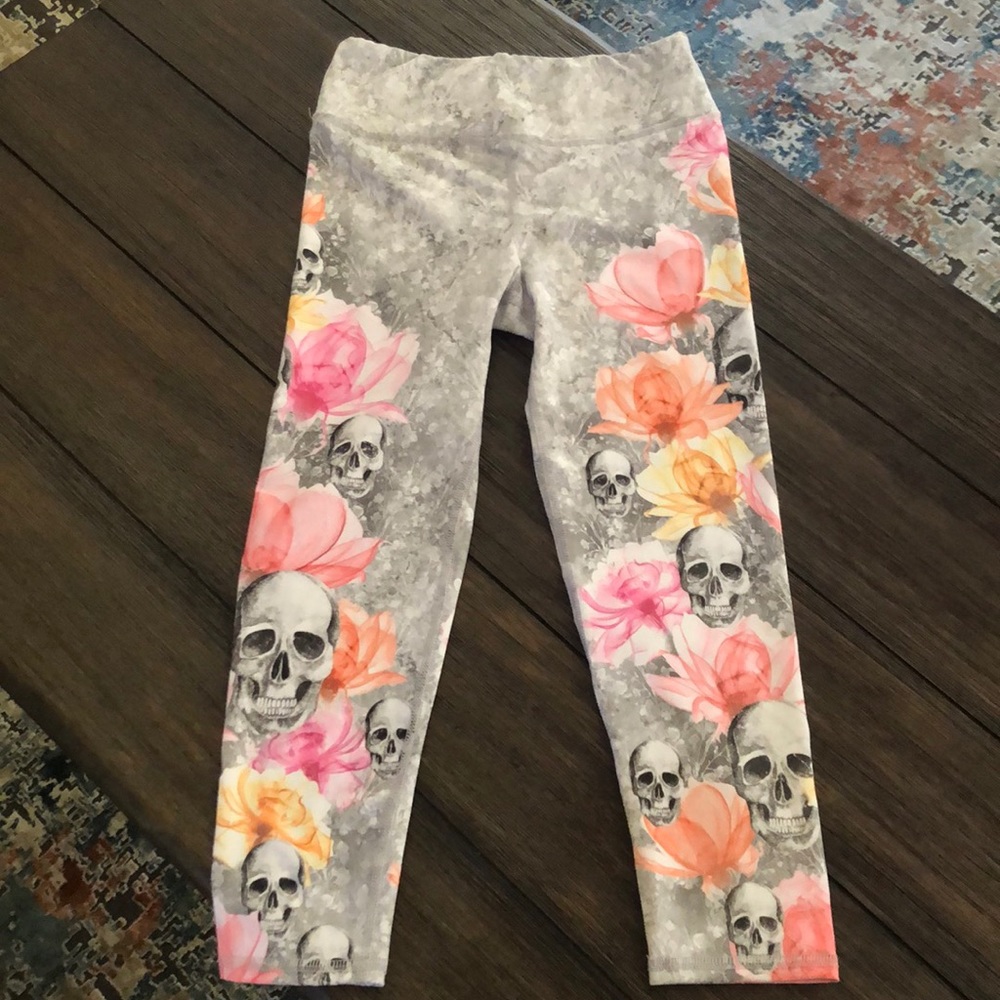 Spooky Cute Curt-Off Leggings